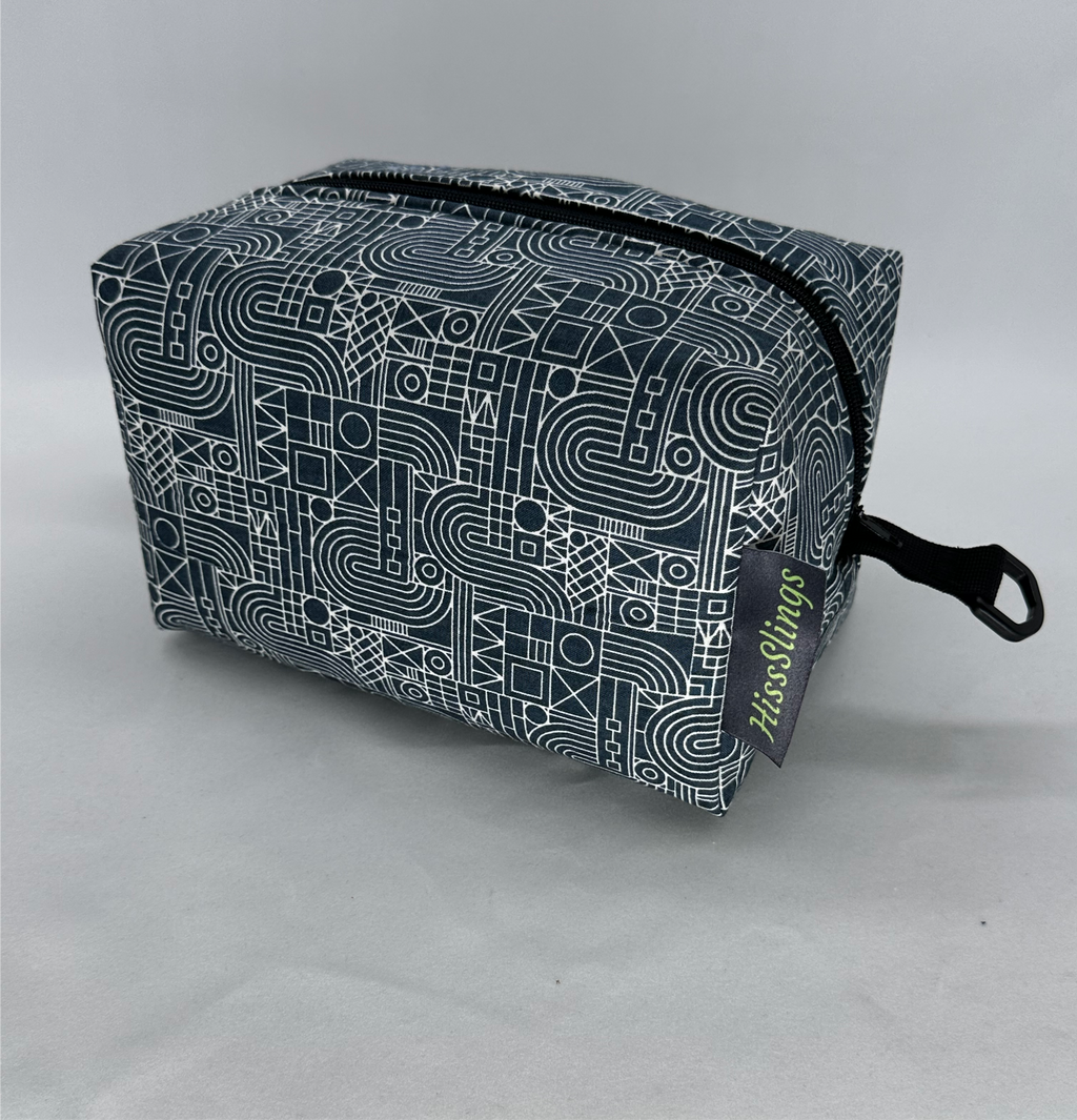 Med Hiss-Slings On-The-Go Blue Geometric
