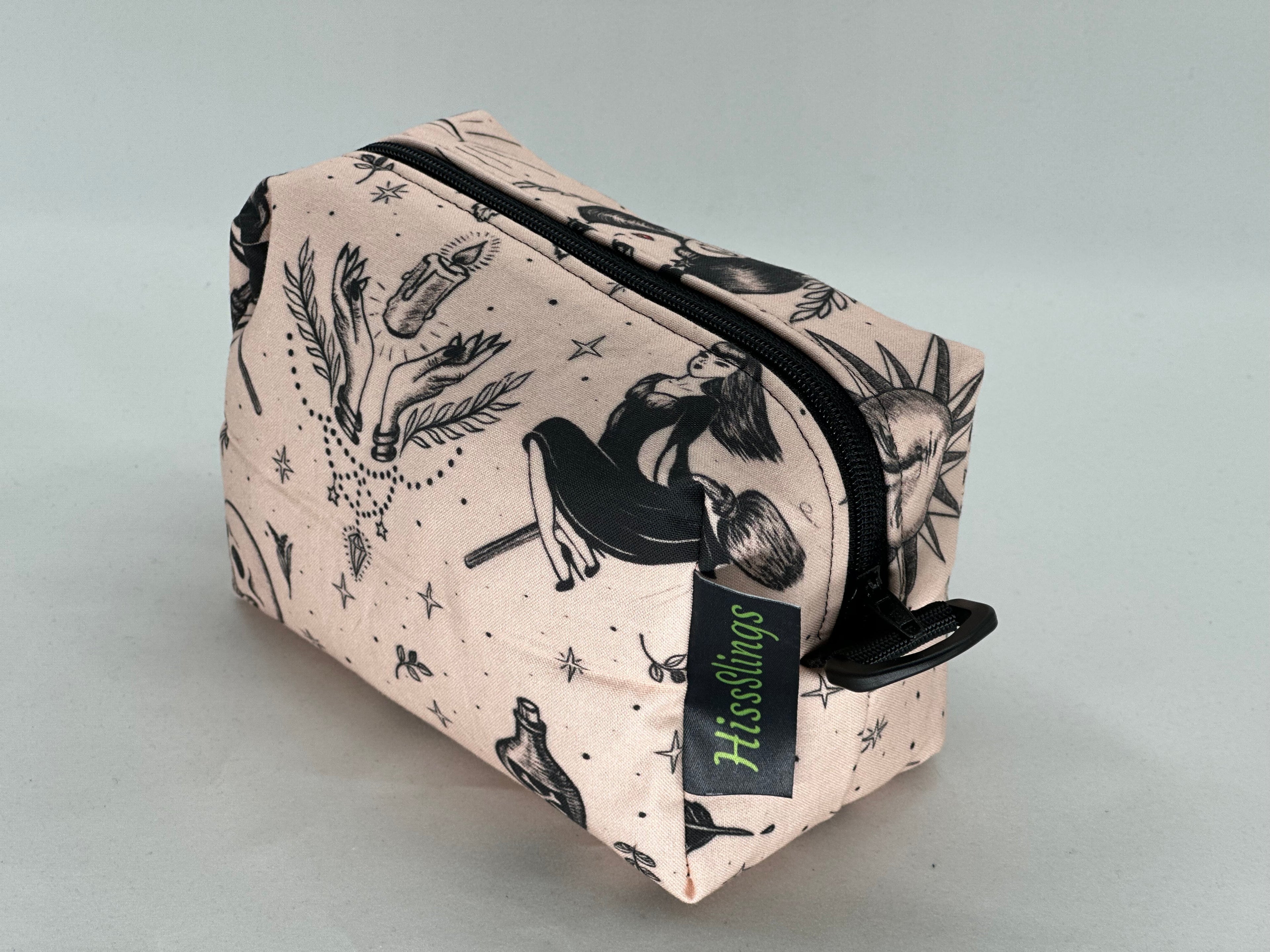 Hiss-Slings On-The-Go Witchy Pin Up