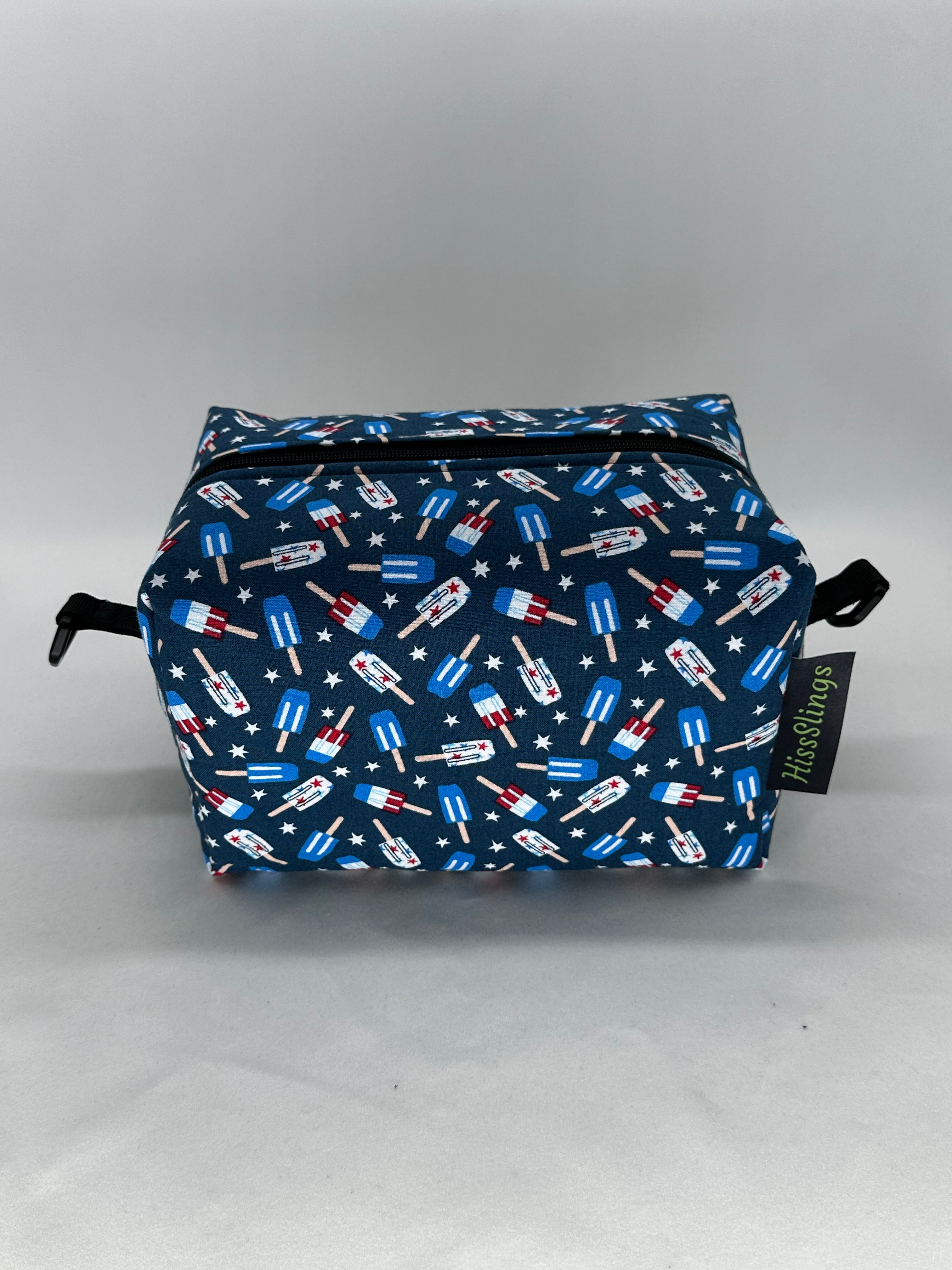 Med Hiss-Slings On-The-Go Patriotic Popciscle