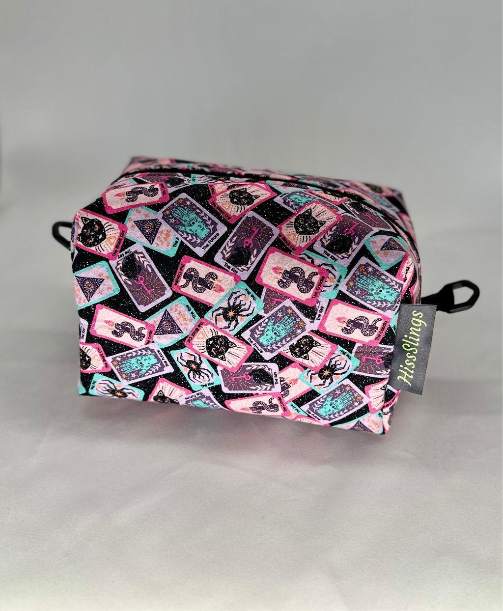 Med Hiss-Slings On-The-Go Pink & Purple Tarot