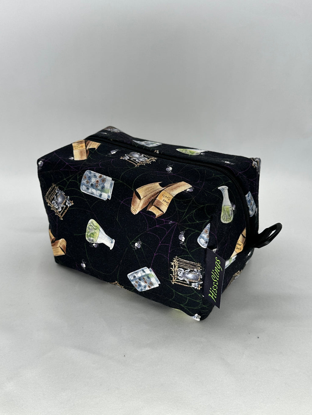 Med Hiss-Slings On-The-Go Mystic Magic