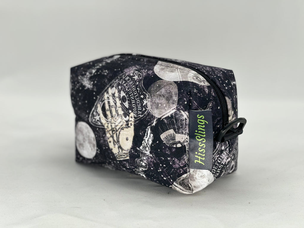 Med Hiss-Slings On-The-Go Palmistry and Candles