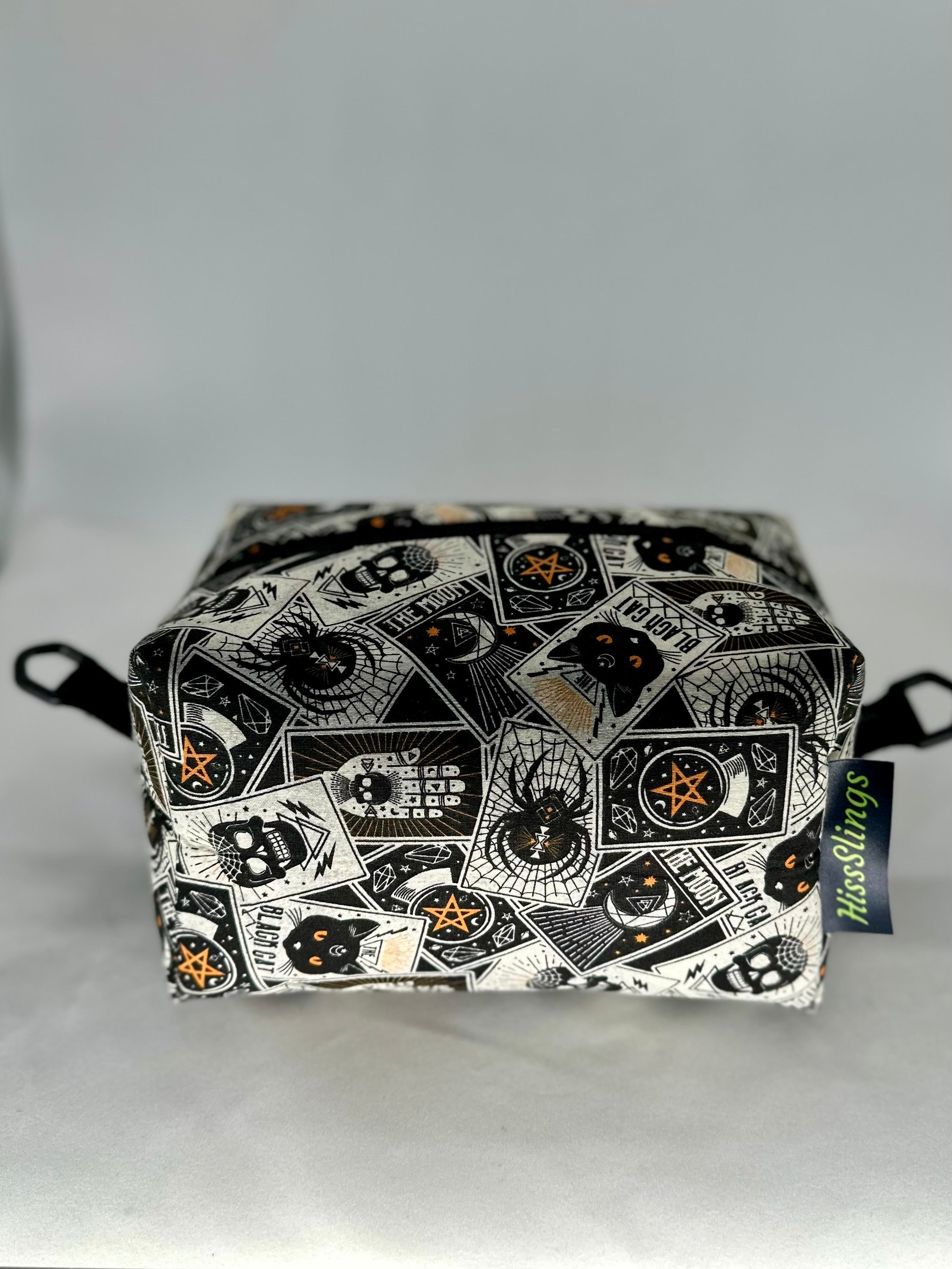 Med Hiss-Slings On-The-Go Black and Orange Tarot