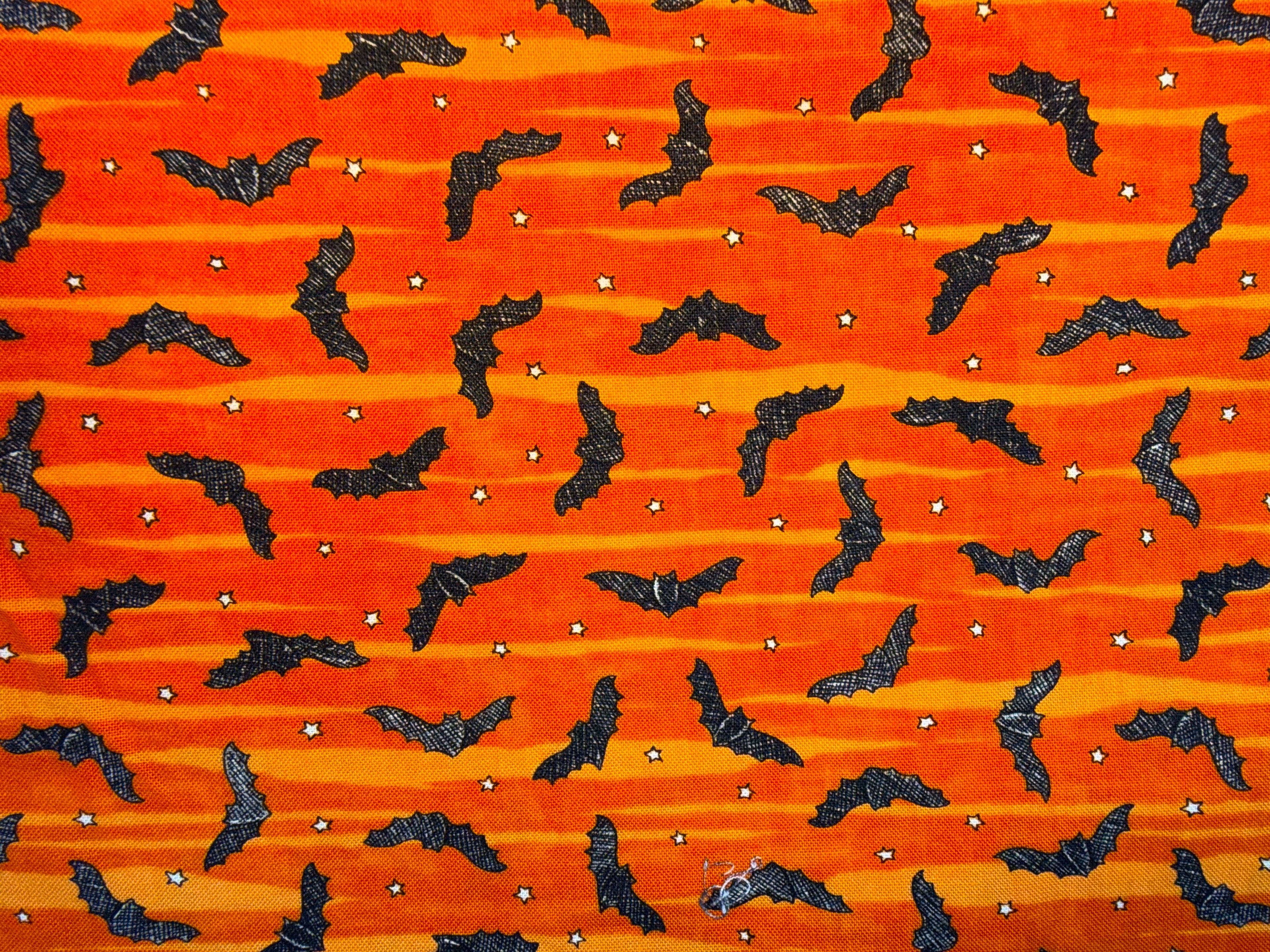 Hiss-Slings On-The-Go Ghostly Greetings