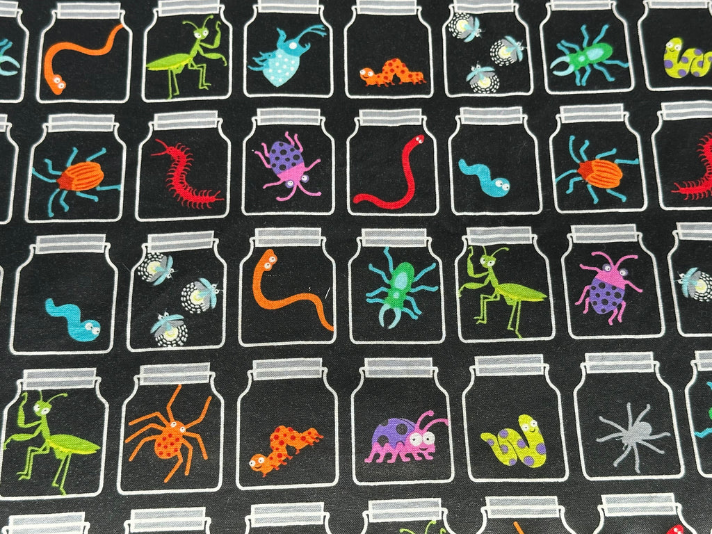 Med Hiss-Slings On-The-Go Jar of Critters